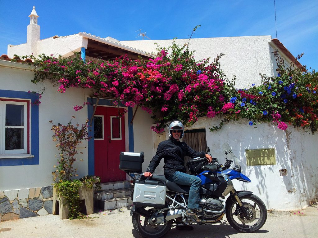 18 juin (36) Portugal, bougainvillier